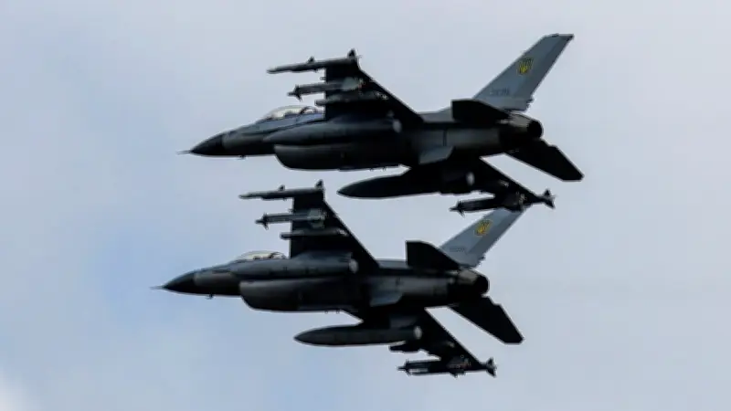 Dramatischer Munitionsmangel bei ukrainischen F-16-Piloten: Gebrauchte Raketen mussten wiederverwendet werden