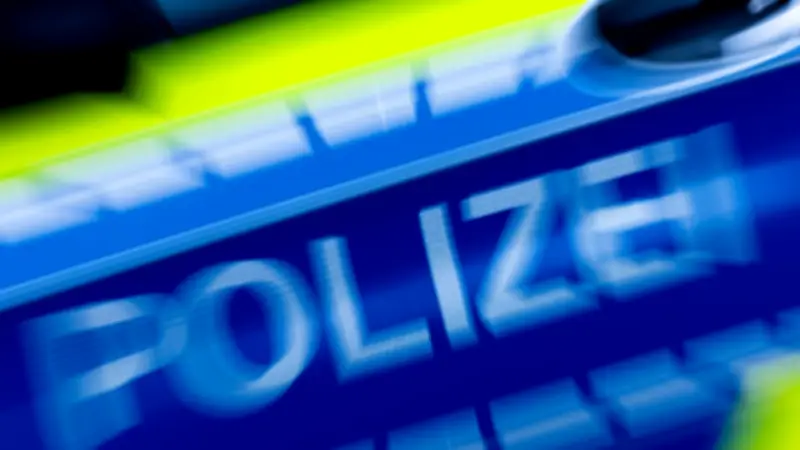 Dreister LKW-Diebstahl in Minden: Schuhe im Wert von 100.000 Euro gestohlen