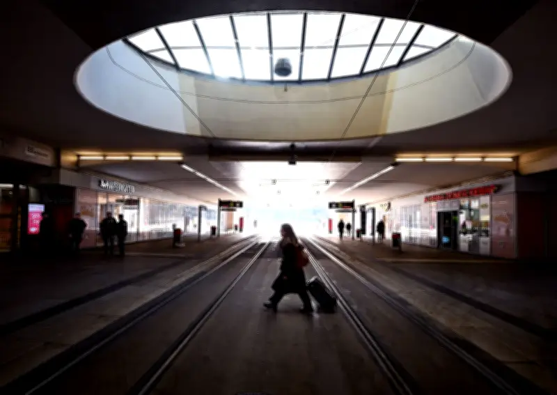 Dreitägiger Warnstreik legt Thüringer Nahverkehr lahm - Tarifkonflikt eskaliert