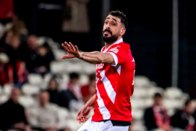 Dritte Liga: Ostderby zwischen Cottbus und Rostock als entscheidende Weichenstellung