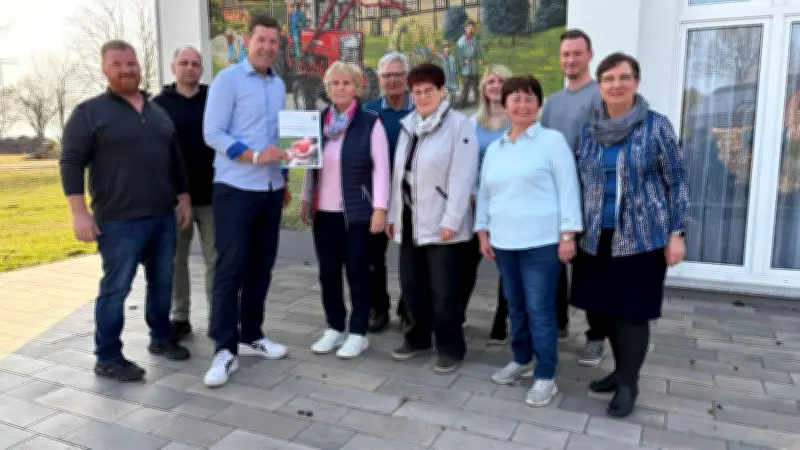 Dütschow erhält öffentliches Bücherhaus: Mehrgenerationenplatz entsteht durch Bürgerfonds