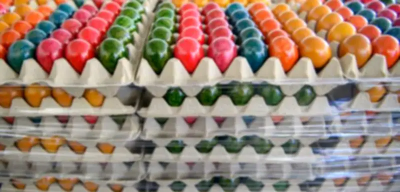 Eierknappheit vor Ostern: Lücken in Regalen durch Vogelgrippe und hohe Nachfrage