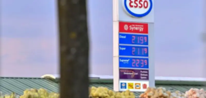 Einmal täglich: Neue Tankstellen-Regel soll Spritpreis-Chaos beenden