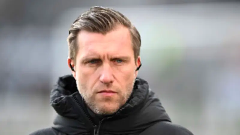 Eintracht Frankfurt: Zwei Top-Talente vor dem Abschied? Krösche plant neue Nachwuchsstrategie