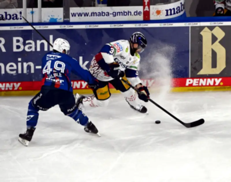 Eisbären-Coach Aubin vor Mannheim-Duell: „Wir fokussieren uns ausschließlich auf uns selbst“