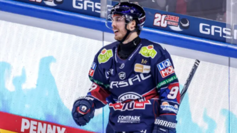 Eishockey-Krimi in Berlin: Eisbären gleichen Viertelfinalserie gegen Straubing aus