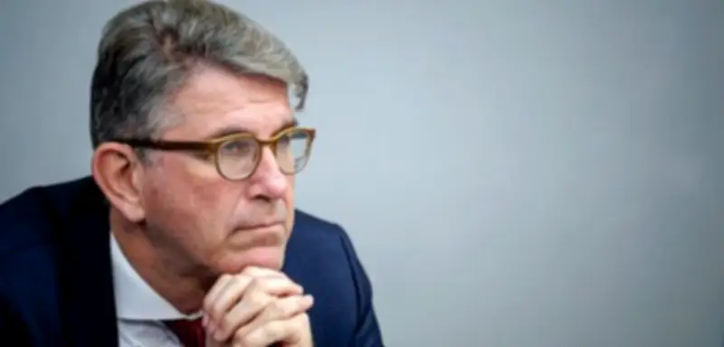 Eklat um Preisvergabe: Buchhändler vor dem Verfassungsschutz? Weimers umstrittene Anfrage