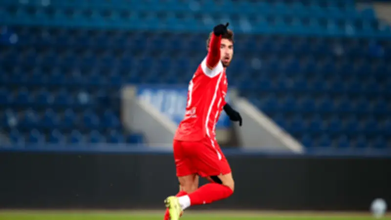 Elfer-Drama in der Regionalliga: Erfurt siegt mit letztem Atemzug