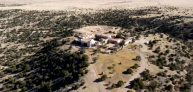 Ermittlungen auf Epsteins ehemaliger Zorro Ranch: Durchsuchung in New Mexico läuft