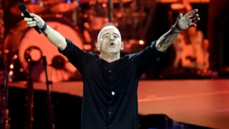 Eros Ramazzotti in München: Kritik zum energiegeladenen Konzert in der Olympiahalle