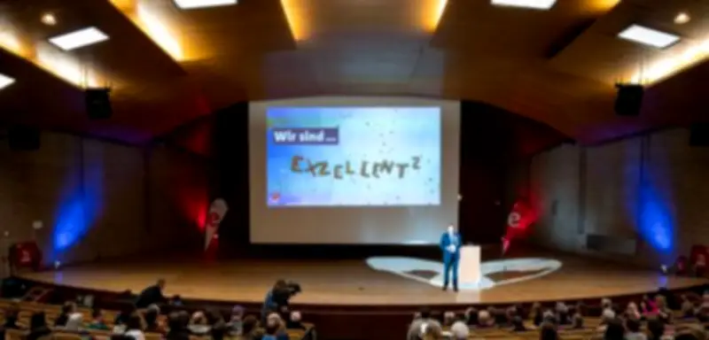 Erste Evaluation deutscher Eliteuniversitäten: Alle zehn Exzellenzunis bestehen