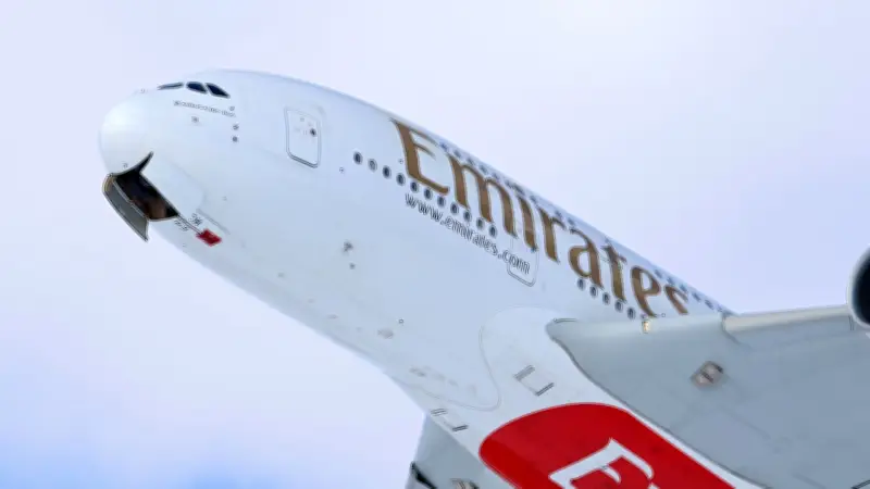 Erste Rückholflüge gestartet: Tui beginnt mit Evakuierung deutscher Urlauber aus Dubai