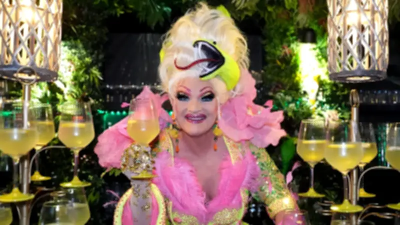 Erste Reality-TV-Kneipe Deutschlands: Olivia Jones eröffnet Dschungelcamp-Bar auf St. Pauli