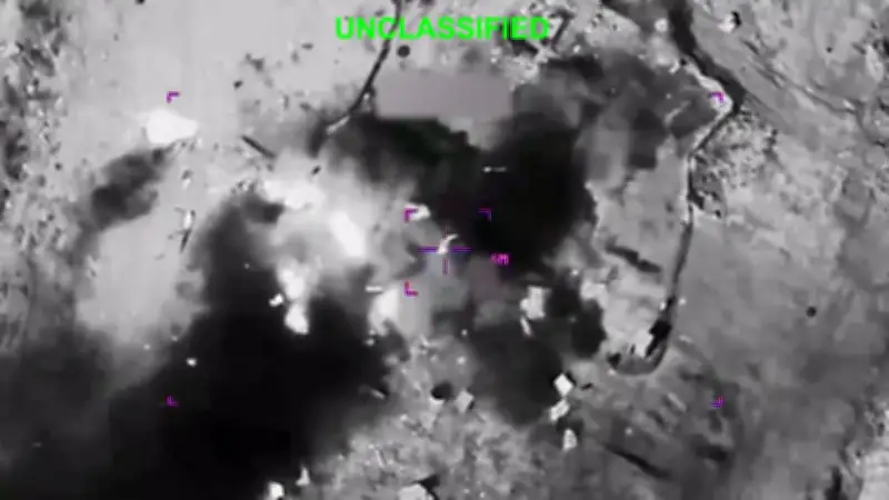 Erste Videoaufnahmen: USA veröffentlichen Bilder von Luftschlägen im Iran