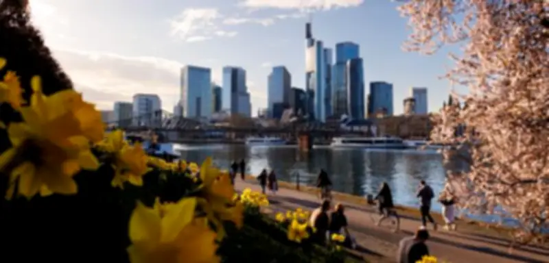 Europas Banken holen auf: EY-Analyse zeigt schrumpfenden Rückstand zu US-Konkurrenz