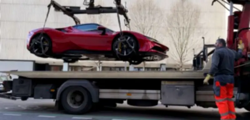 Europaweite Steuerrazzia: Über 150 Durchsuchungen wegen Luxusauto-Betrugsnetzwerk