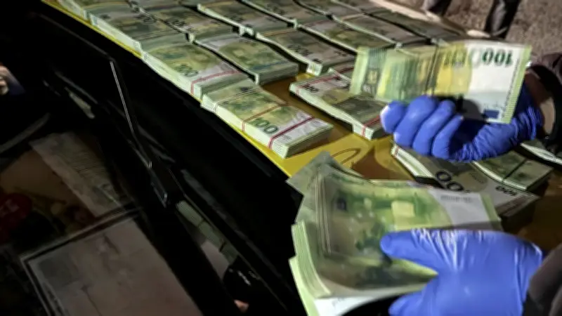 Europäische Fälscherbande gesprengt: 1,2 Millionen Euro Falschgeld und Kokain beschlagnahmt