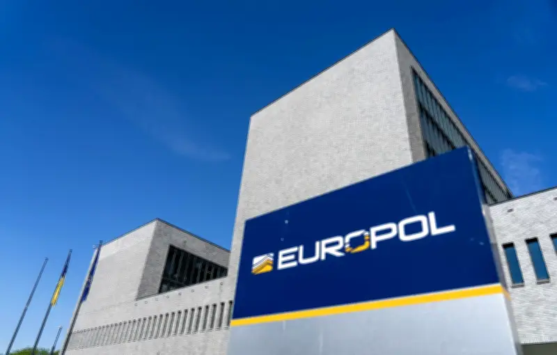 Europol schaltet weltweit größten Markt für gestohlene Daten aus