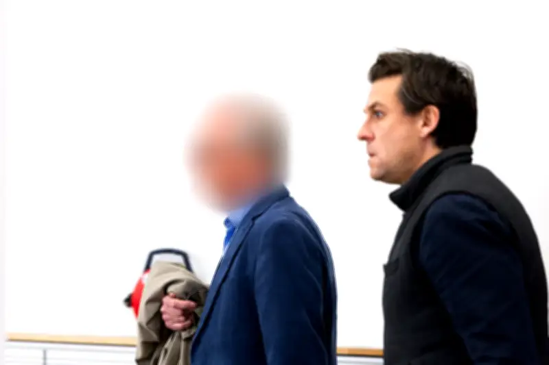 Ex-Bundestagsabgeordneter bestreitet Vorwürfe des Kindesmissbrauchs vor Gericht in Braunschweig