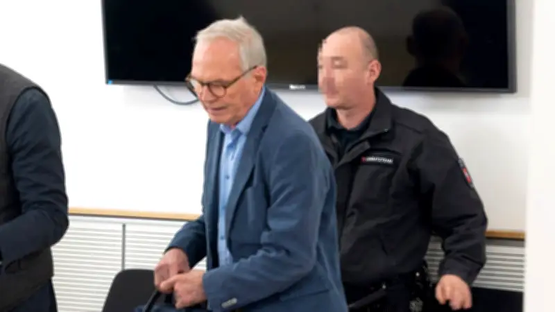 Ex-FDP-Bundestagsabgeordneter wegen Kindesmissbrauchs vor Gericht in Braunschweig