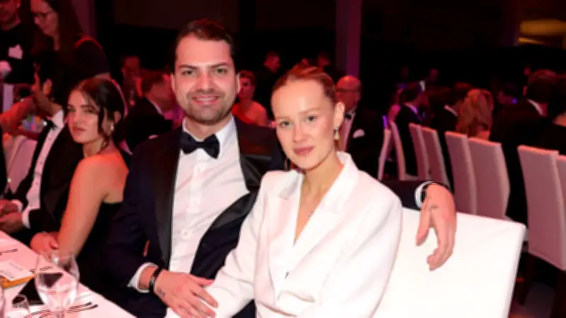 Ex-Freundin zeigt Jimi Blue Ochsenknecht an: 12.000 Euro Darlehen im Fokus