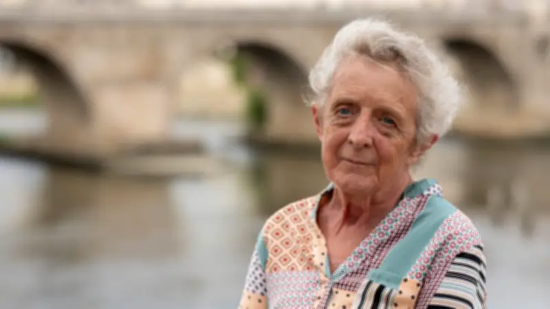 Ex-RAF-Terroristin kehrt nach Neubrandenburg zurück: Lesung mit bewegender Autobiografie