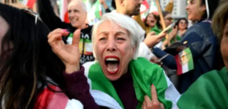 Exiliraner in Deutschland feiern US-Israel-Angriff: »Achterbahnfahrt der Gefühle«