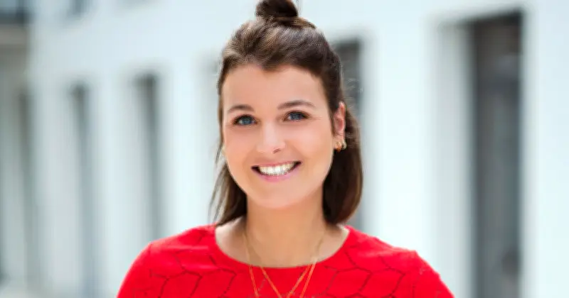 Exklusiv: Medienexperte erklärt Schock-Kündigung von TV-Moderatorin Laura Knöll