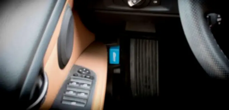 Experten warnen vor Spritspar-Dongles: Betrug per E-Mail bei hohen Kraftstoffpreisen