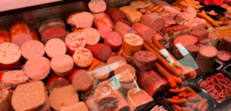 Fachkräftelücke explodiert: Fleischverkäufer und Baggerfahrer besonders betroffen