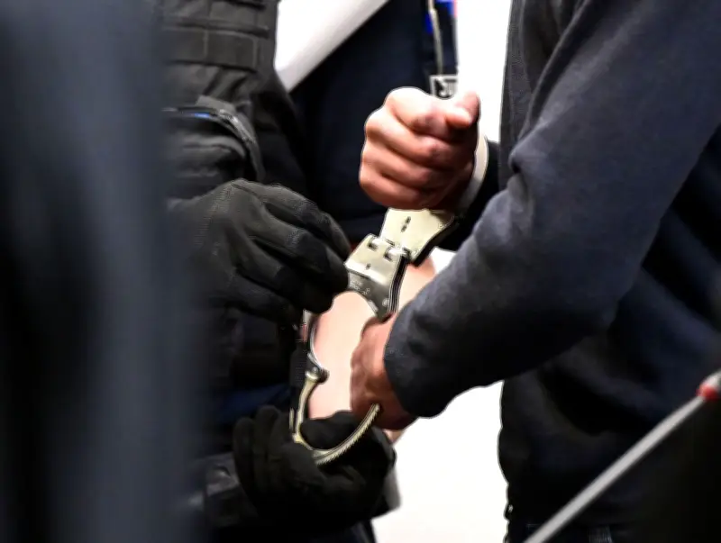 Fake-Profile als Köder: Bande lockte Männer in Stuttgart in brutale Überfall-Fallen