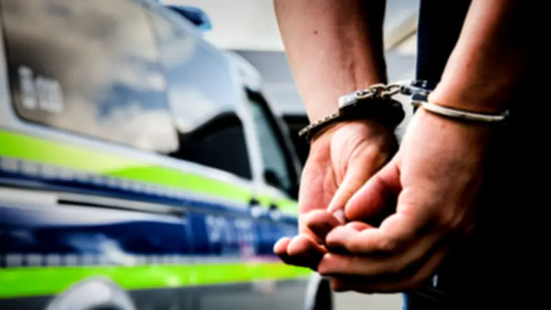 Familienstreit in Haldensleben führt zur Festnahme international gesuchten Mannes