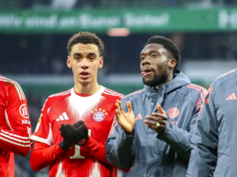 FC Bayern: Diagnosen bei Urbig, Davies und Musiala liegen vor - Trio muss pausieren