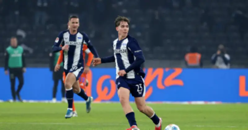 FC Bayern im Transferfieber: Riesentalent Eichhorn im Visier, Vertragsverlängerungen und Abgänge