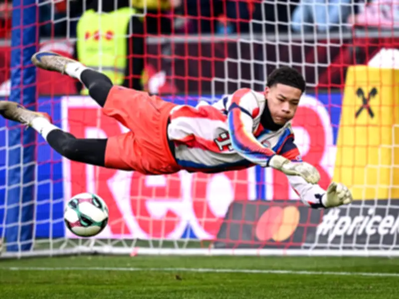 FC Bayern: Jugendschutzgesetz stellt Einsatz von Torwart-Talent Prescott in Frage