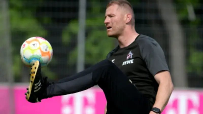 FC Köln setzt im Abstiegskampf auf unerfahrene Trainer-Truppe um Lukas Sinkiewicz