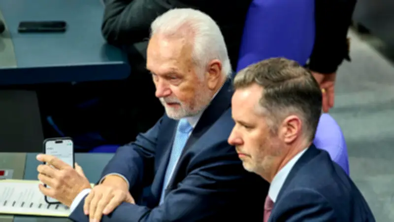 FDP nach Wahl-Debakel in Baden-Württemberg: Ist Wolfgang Kubicki die letzte Rettung?