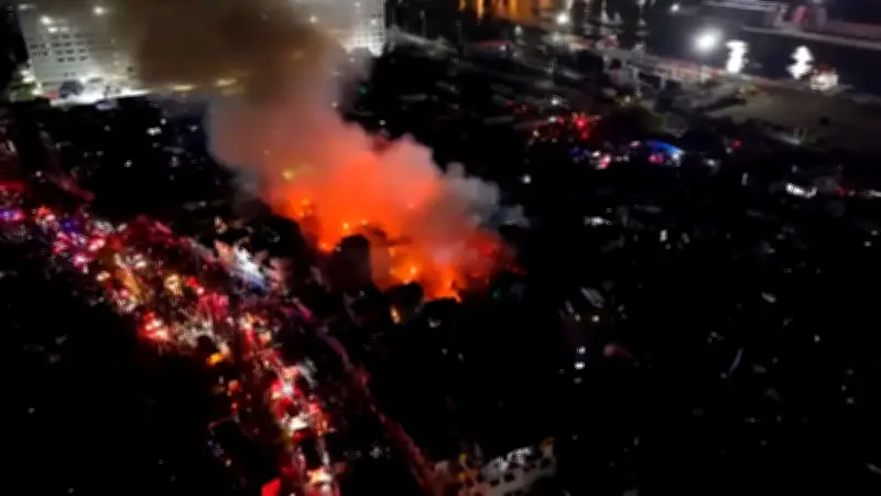 Feuerinferno in Manila: Slumviertel von Flammen heimgesucht