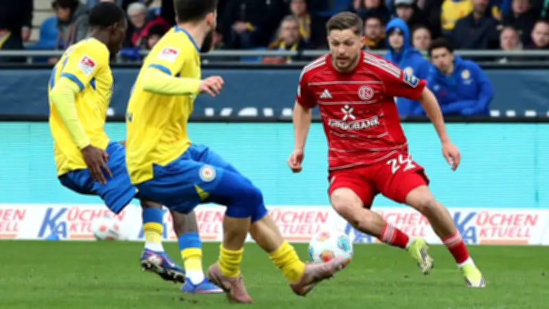 Florent Muslija spielt verletzt für Fortuna Düsseldorf - Riskiert er seine WM-Chance?