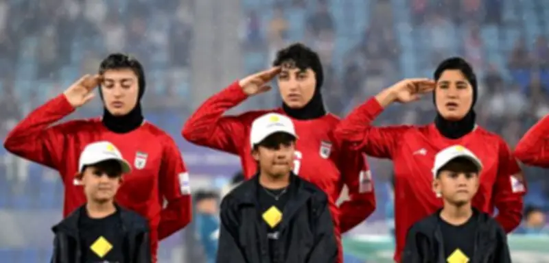 Fünf iranische Fußballerinnen suchen Asyl in Australien – Trump fordert Schutz