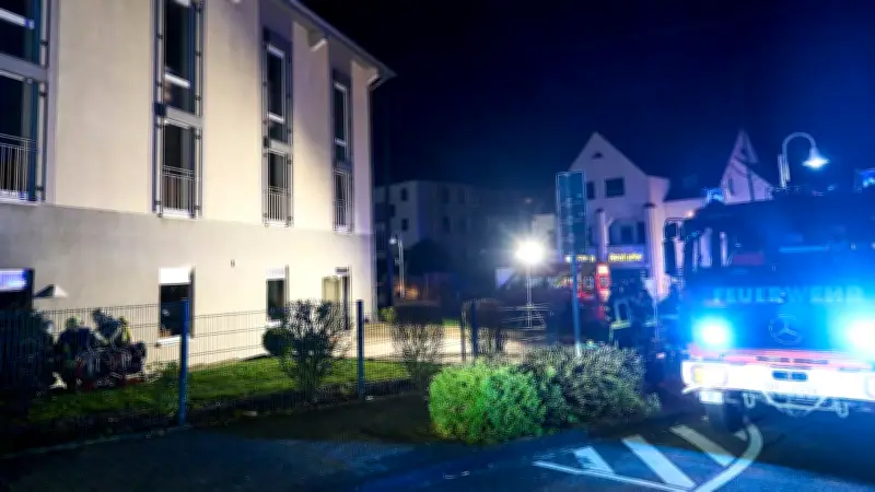 Fünf Verletzte nach Feuer in Mennonitengemeinde: Speisesaal in Rengsdorf verwüstet