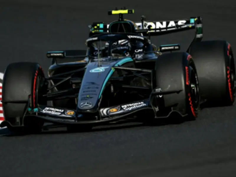 Formel 1: Kimi Antonelli holt Pole Position in Japan vor Mercedes-Kollege Russell