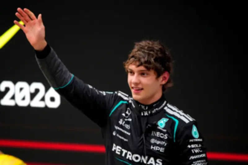 Formel-1-Sensation in Shanghai: Kimi Antonelli wird zweitjüngster Sieger aller Zeiten