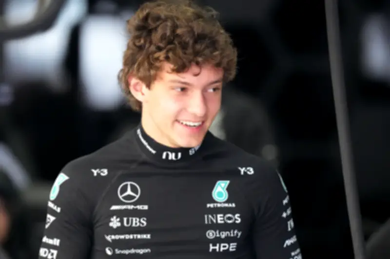 Formel-1-Sensation: Teenager Antonelli erobert auch in Japan die Pole Position