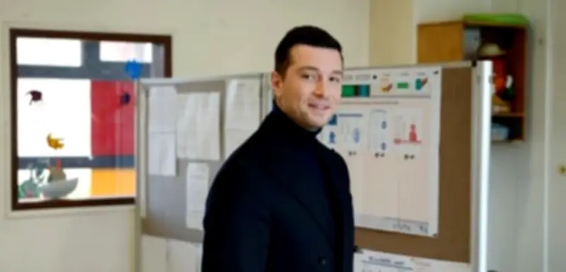 Frankreichs Kommunalwahl: Radikale Parteien demonstrieren Macht vor Präsidentschaftswahl