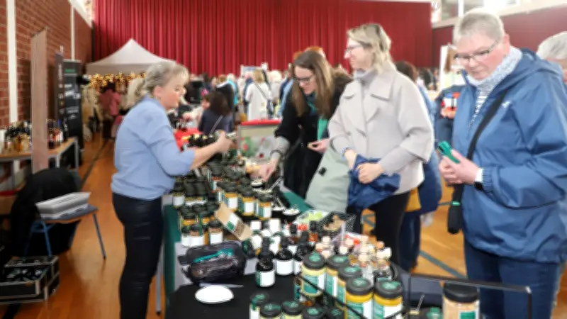 Frauentagsmesse in Demmin feiert weibliche Kreativität mit erfolgreicher Tombola