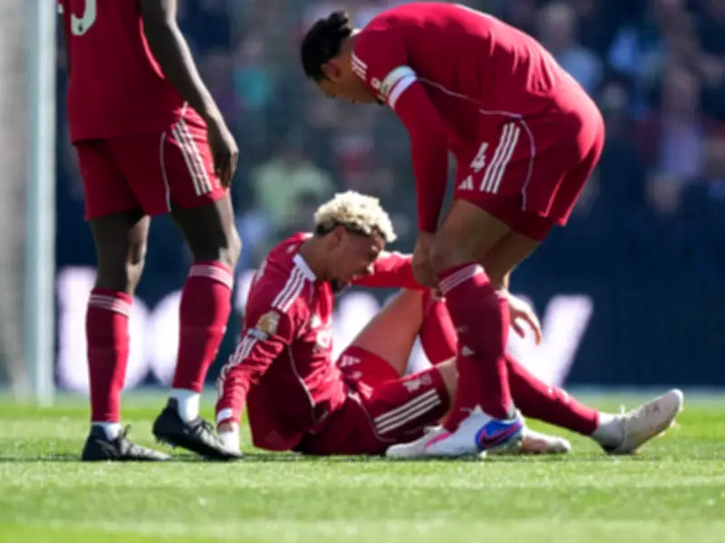 Früher Verletzungsschock für Liverpool: Ekitiké muss gegen Brighton früh raus