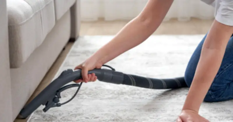 Frühjahrsputz leicht gemacht: 10 geheime Staubquellen in Wohnungen eliminieren