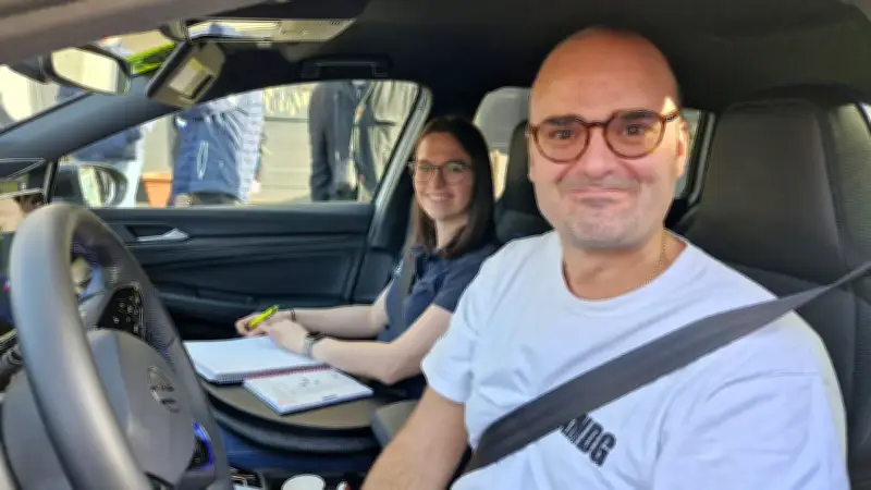 Fürst Albert von Thurn und Taxis stürzt bei Rallye 50 Meter in die Tiefe