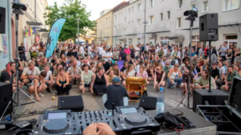 Fête de la Musique kehrt zurück: Neubrandenburgs Innenstadt wird zur großen Open-Air-Bühne